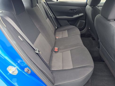 Used 2024 Nissan Sentra SV FWD image 23