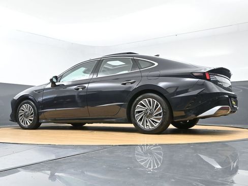 Used 2025 Hyundai Sonata Limited image 56