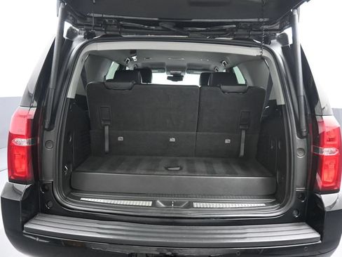 Used 2017 Chevrolet Tahoe LT w/ LT Midnight Edition AWD/4WD image 50