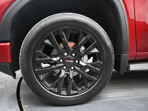 Used 2024 GMC Sierra 1500 Denali w/ Denali Reserve Package image 11