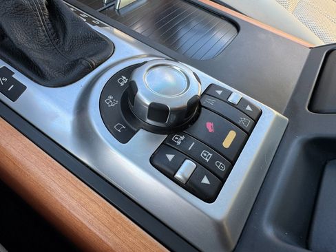 Used 2008 Land Rover Range Rover HSE image 44