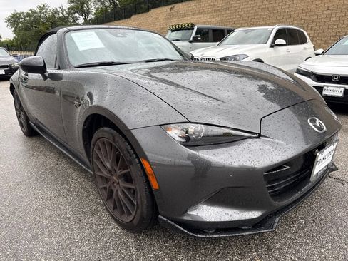 Used 2023 MAZDA MX-5 Miata Club w/ Brembo/BBS Recaro Package RWD image 3