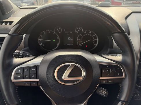 Used 2023 Lexus GX 460 Premium w/ Premium Package image 14