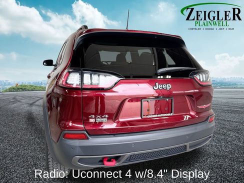 Used 2019 Jeep Cherokee Trailhawk w/ Comfort & Convenience Group AWD/4WD image 4