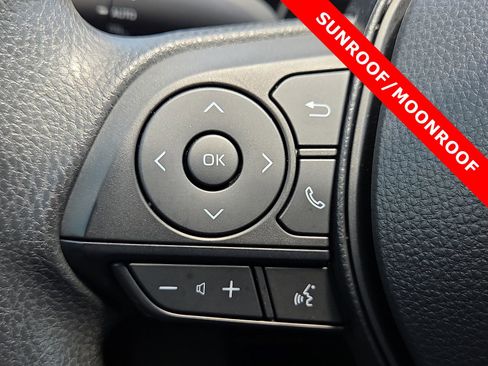 Used 2025 Toyota RAV4 XLE w/ Convenience Package FWD image 21