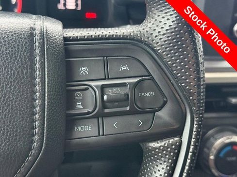 Used 2024 Toyota Tacoma SR5 AWD/4WD image 20
