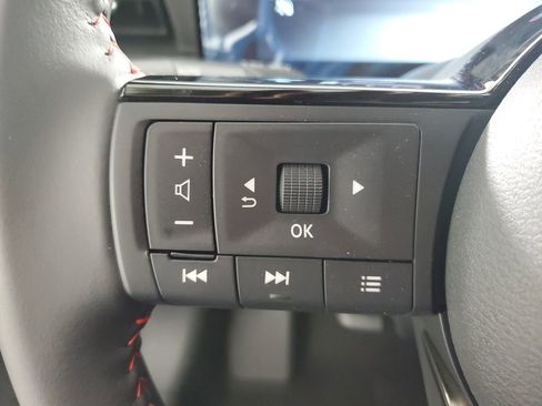 New 2026 Nissan Kicks SR image 23