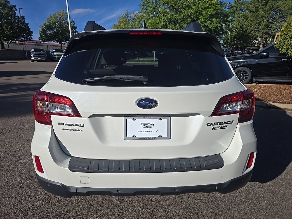 Used 2017 Subaru Outback 2.5i Limited AWD/4WD image 3