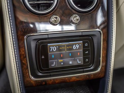 Used 2014 Bentley Flying Spur W12 AWD/4WD image 50