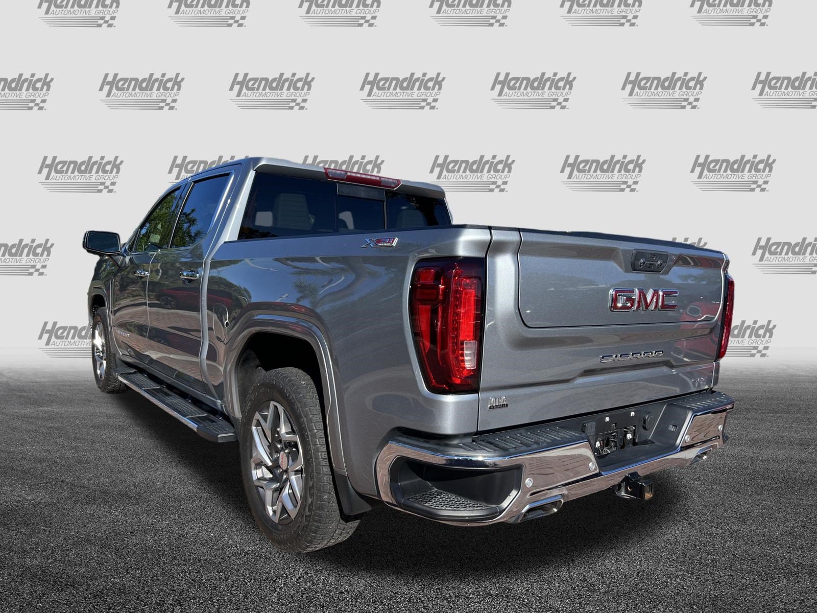 Used 2024 GMC Sierra 1500 SLT w/ SLT Premium Plus Package AWD/4WD image 8