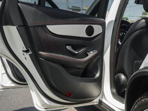 Used 2022 Mercedes-Benz GLC 43 AMG 4MATIC image 40