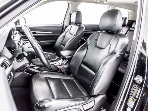 Used 2020 Kia Telluride LX image 26