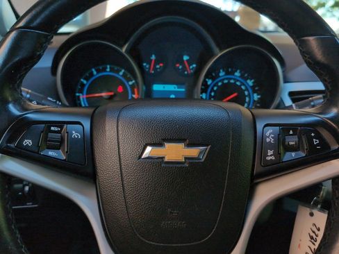 Used 2014 Chevrolet Cruze LT image 22