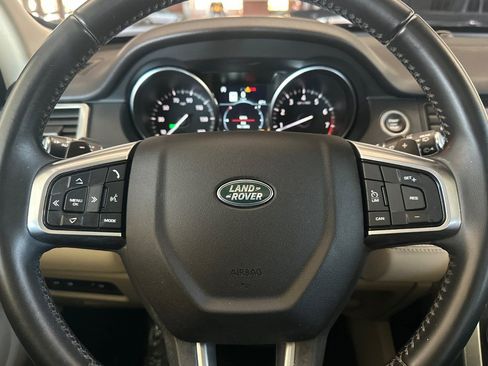 Used 2019 Land Rover Discovery Sport HSE image 27