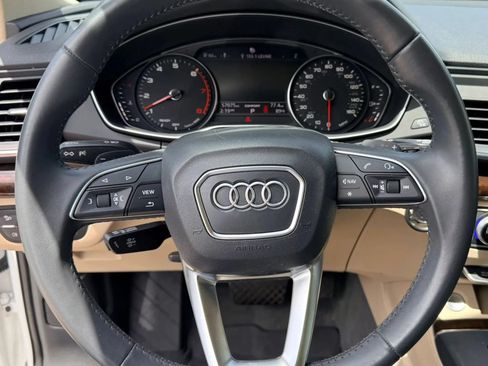 Used 2019 Audi Q5 2.0T Premium w/ Convenience Package AWD/4WD image 11