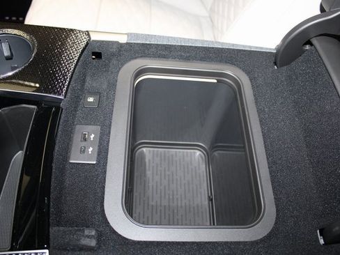 New 2026 Cadillac Escalade V image 23