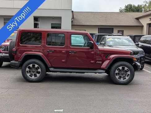 Used 2022 Jeep Wrangler Unlimited Sahara w/ LED Lighting Group AWD/4WD image 2