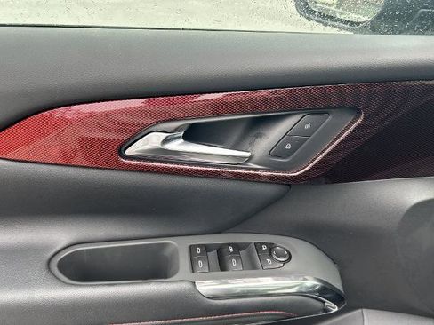 New 2026 Chevrolet Traverse Z71 w/ Driver Confidence Package image 12