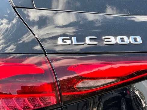New 2026 Mercedes-Benz GLC 300 4MATIC image 11