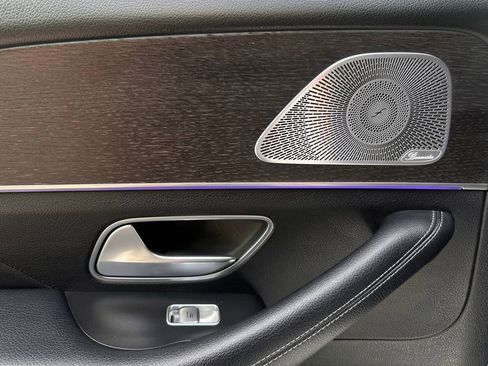 Used 2020 Mercedes-Benz GLE 350 4MATIC w/ Premium Package image 28