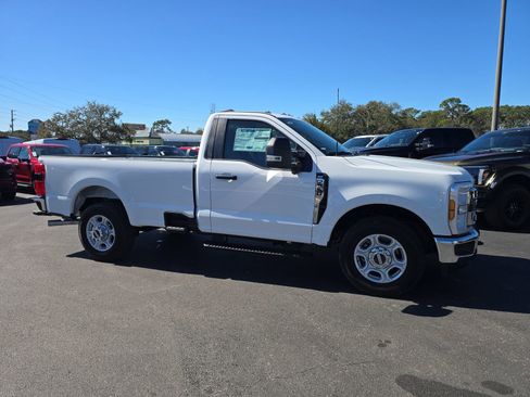 New 2026 Ford F350 XLT w/ 360-Degree Camera Package RWD image 2