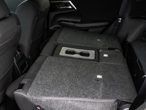 New 2026 Mitsubishi Outlander ES AWD/4WD image 35