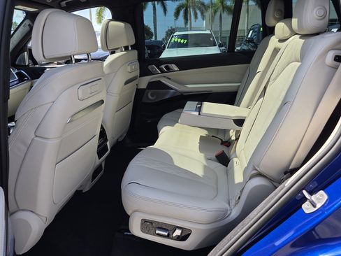 Used 2026 BMW X7 M60i AWD/4WD image 11