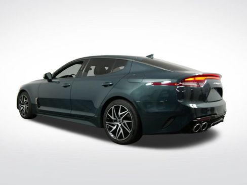 Used 2022 Kia Stinger GT-Line w/ Sun & Sound Package AWD/4WD image 9