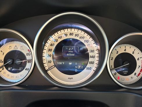 Used 2016 Mercedes-Benz E 350 Sedan w/ Premium Package image 9