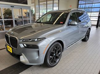 Used 2025 BMW X7 xDrive40i AWD/4WD video 1