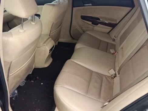 Used 2012 Honda Crosstour EX-L image 12