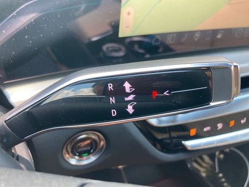 New 2025 Cadillac Lyriq Sport w/ Nappa Leather Package image 18