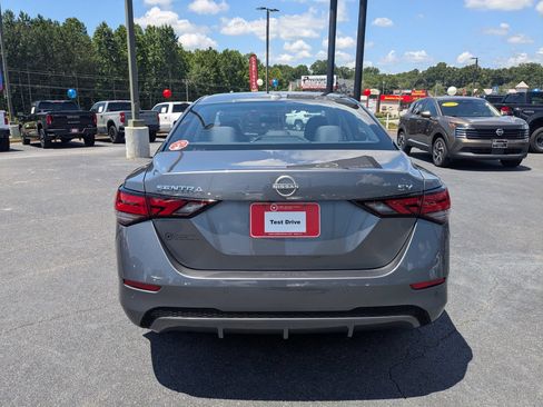 Used 2024 Nissan Sentra SV FWD image 6