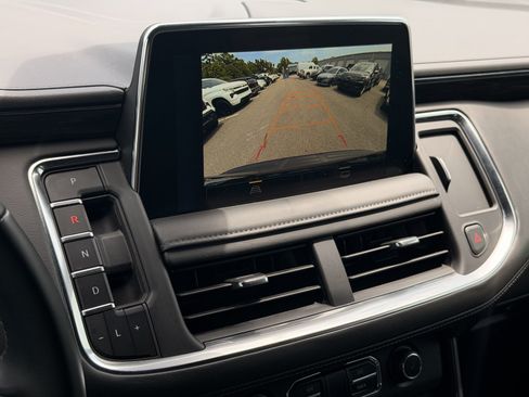 Used 2024 Chevrolet Tahoe LT RWD image 25