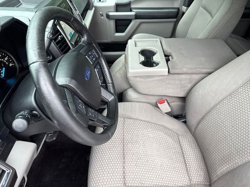 Used 2016 Ford F150 XLT w/ Equipment Group 302A Luxury AWD/4WD image 25