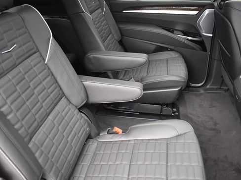 Certified 2026 Cadillac Escalade Platinum Sport w/ LPO, ONYX Package image 36