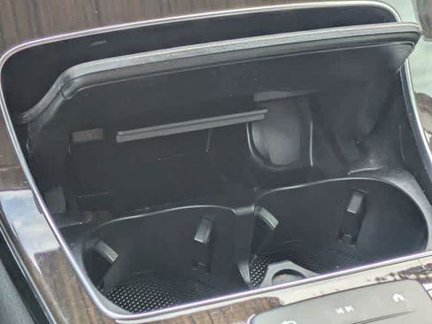 Certified 2022 Mercedes-Benz GLC 300 w/ Premium Package Lite image 28