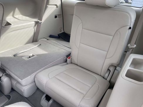 Used 2021 GMC Acadia Denali image 26