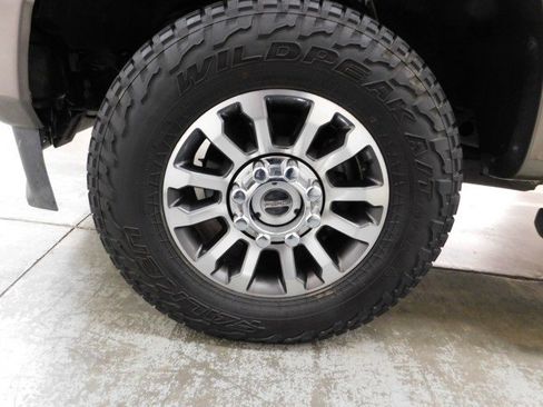 Used 2020 Ford F250 King Ranch image 11