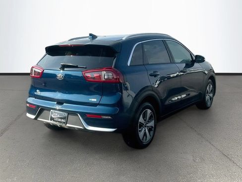 Used 2019 Kia Niro EX FWD image 7
