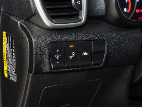 Used 2020 Kia Sportage S w/ S Sunroof Package image 12