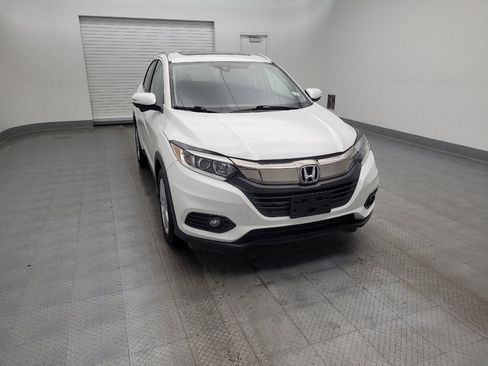 Used 2020 Honda HR-V EX image 14