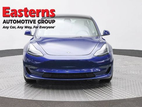 Used 2023 Tesla Model 3 Standard Range RWD image 2