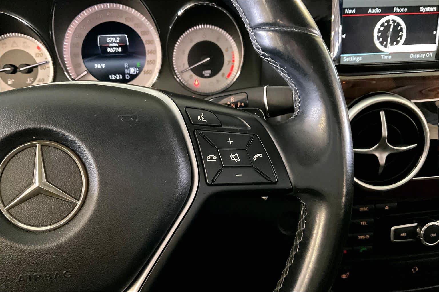 Used 2015 Mercedes-Benz GLK 350 2WD image 23