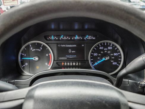 Used 2018 Ford F250 XLT w/ FX4 Off-Road Package AWD/4WD image 49