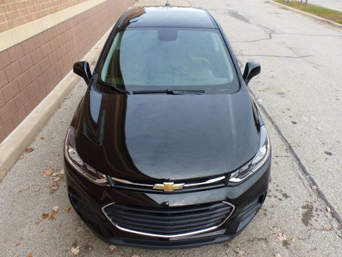 Used 2019 Chevrolet Trax LS image 14