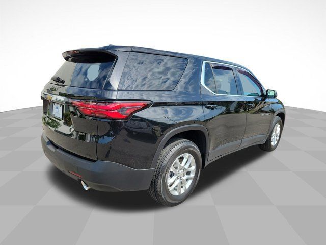 Used 2023 Chevrolet Traverse LS AWD/4WD image 5