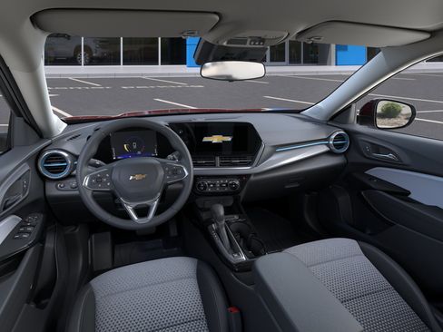 New 2026 Chevrolet Trax LT w/ Driver Confidence Package FWD image 39