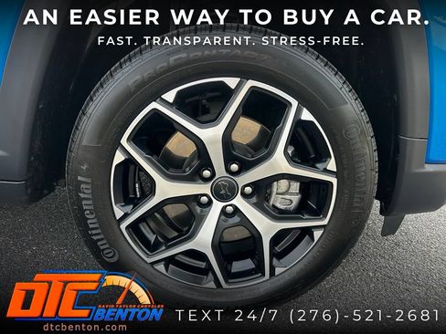 Used 2025 Jeep Compass Limited AWD/4WD image 30