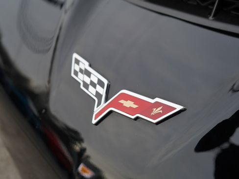 Used 2011 Chevrolet Corvette Grand Sport w/ Preferred Equipment Group image 81